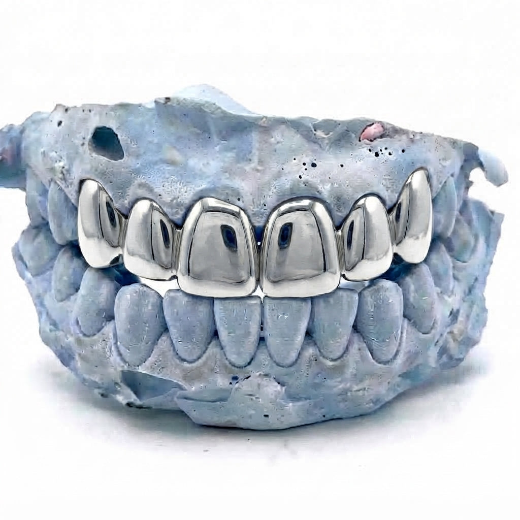 Chrom Grillz oben 6er – Maßanfertigung in silbernem Chrom auf Zahnmodell