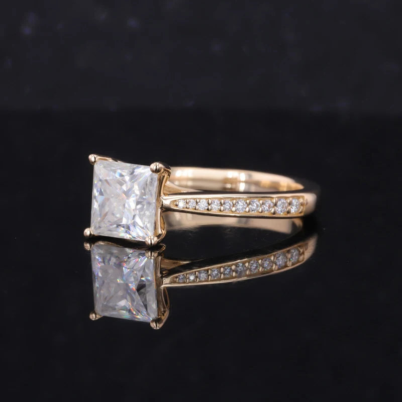 Moissanite Ring 2 Karat | Princess Cut, Gelb-, Rosé- oder Weißgold