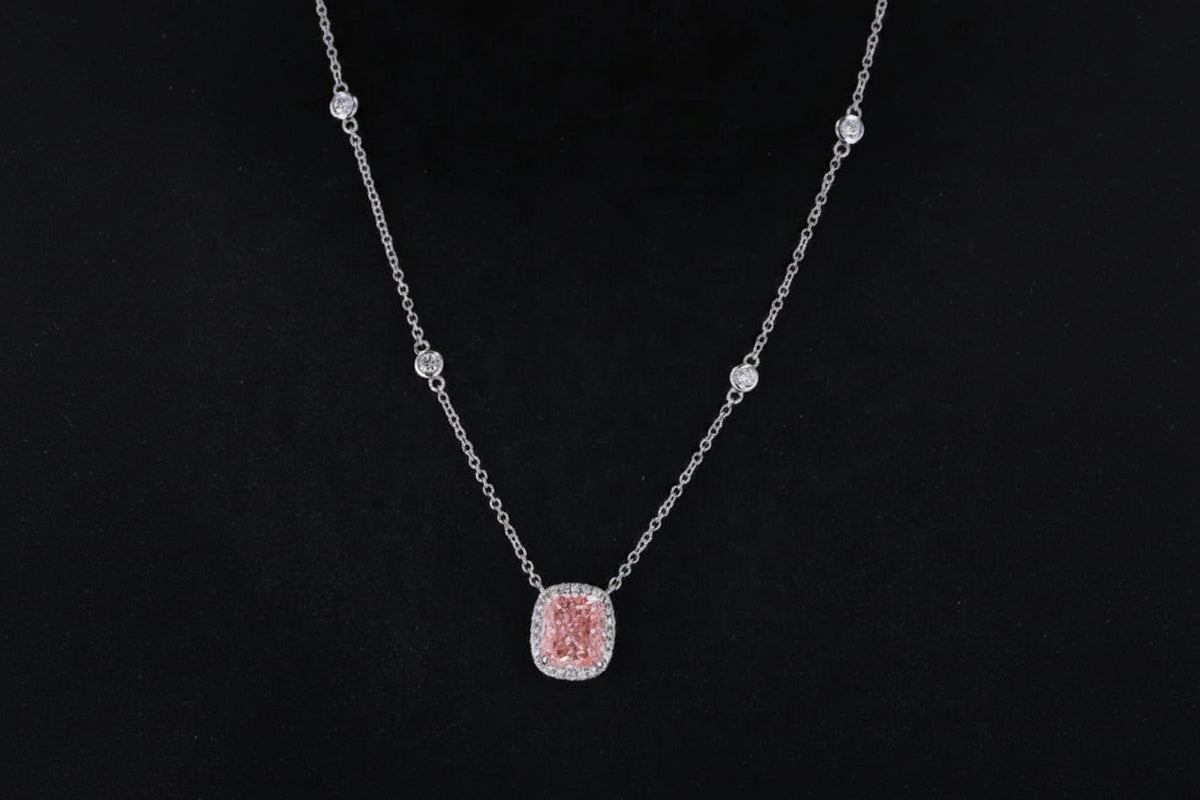 Fancy Pink Diamant Anhänger 2ct 14K Weißgold | IGI