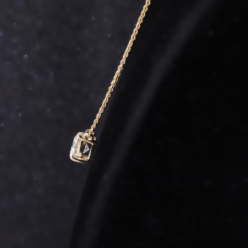 Moissanite Halskette 4-Krappen | 5mm/6,5mm Anhänger