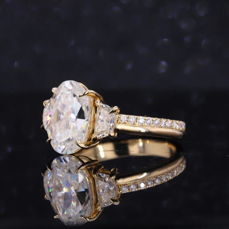 Moissanite Ring 3 Steine Oval & Halbmond | 14K Gold Verlobungsring
