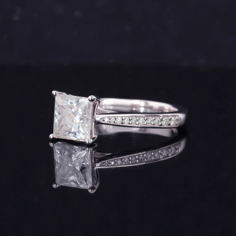Moissanite Ring 2 Karat | Princess Cut, Gelb-, Rosé- oder Weißgold