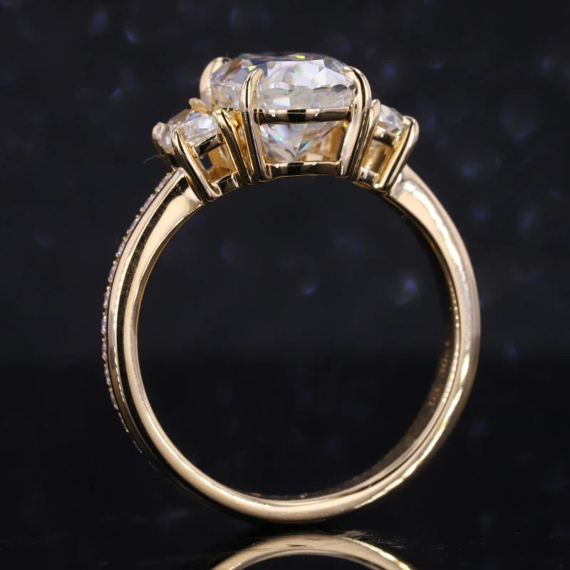 Moissanite Ring 3 Steine Oval & Halbmond | 14K Gold Verlobungsring