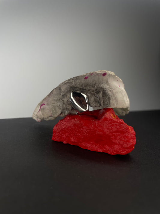 1. Single Cap Grillz – Handgefertigte Zahnkappe aus / Silber / Gold | ZGrillz