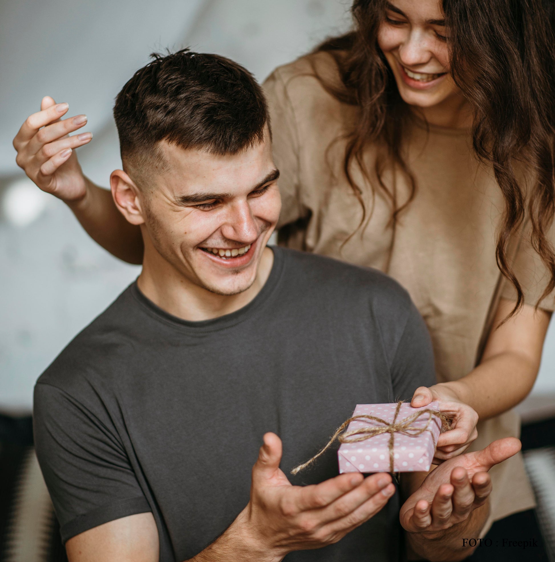 ZGrillz Geschenkbox Geschenkidee Grillz

DIY Abdruck-Kit Geschenkset ZGrillz

Grillz Geschenkbox perfekte Überraschung